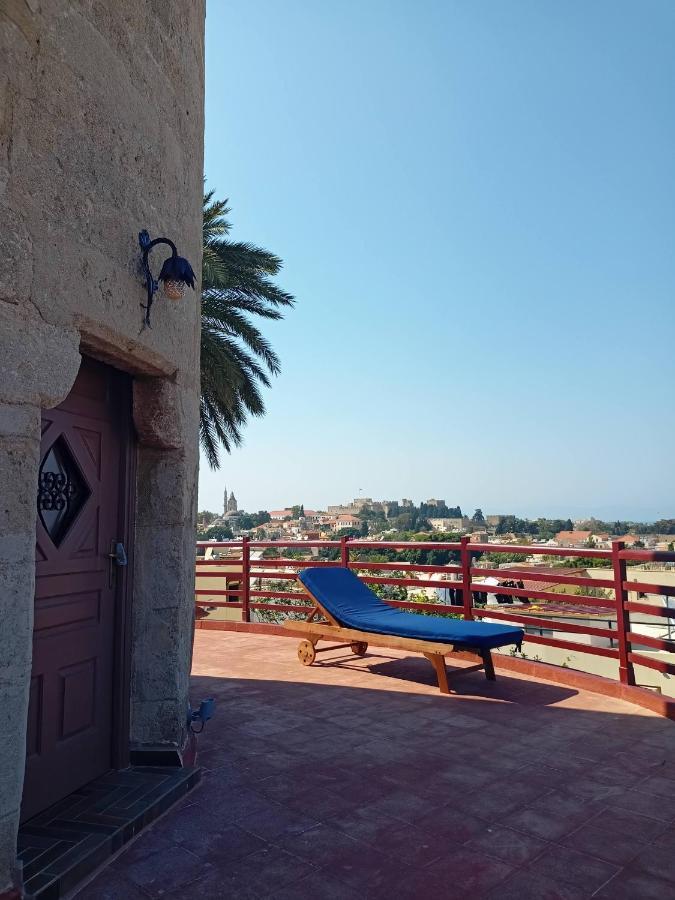 A Medieval Windmill Tower With Magnificent View Rhodes City Dış mekan fotoğraf